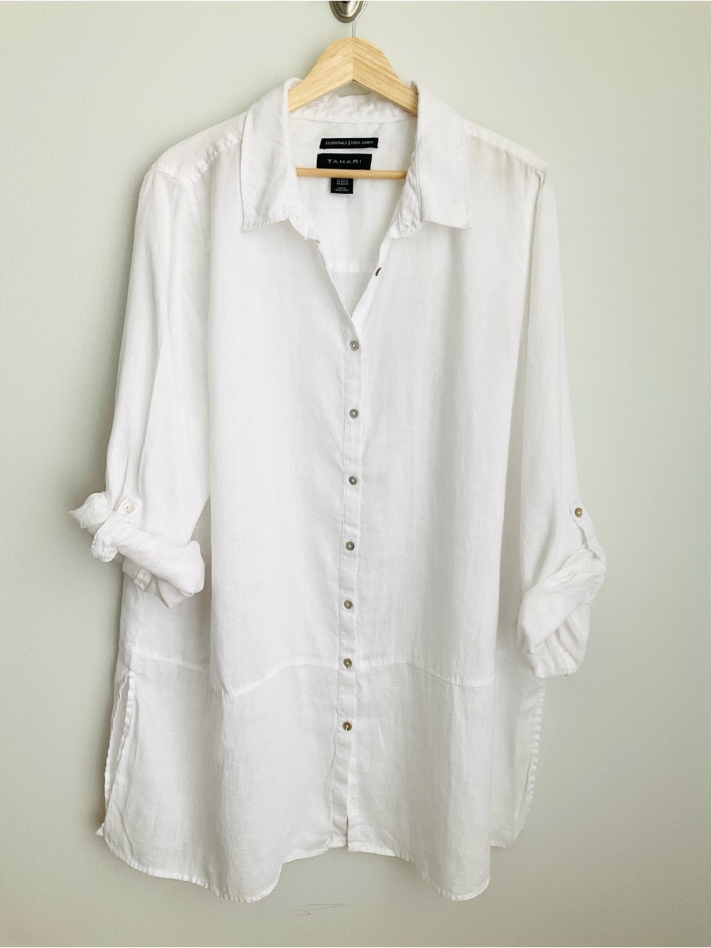 Tahari 2X White Lightweight 100% Linen Button-Down Tunic Shirt - Picture 1 of 9